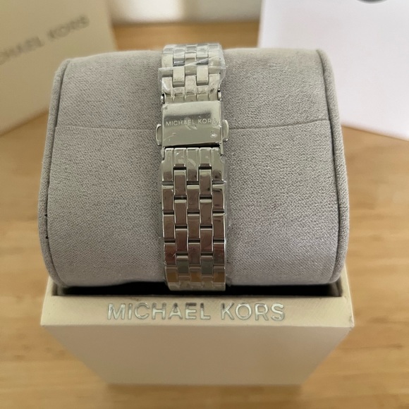 Michael Kors Women's Darci Crystal Dial & Bezel Quartz Watch MK3476 - Picture 6 of 10